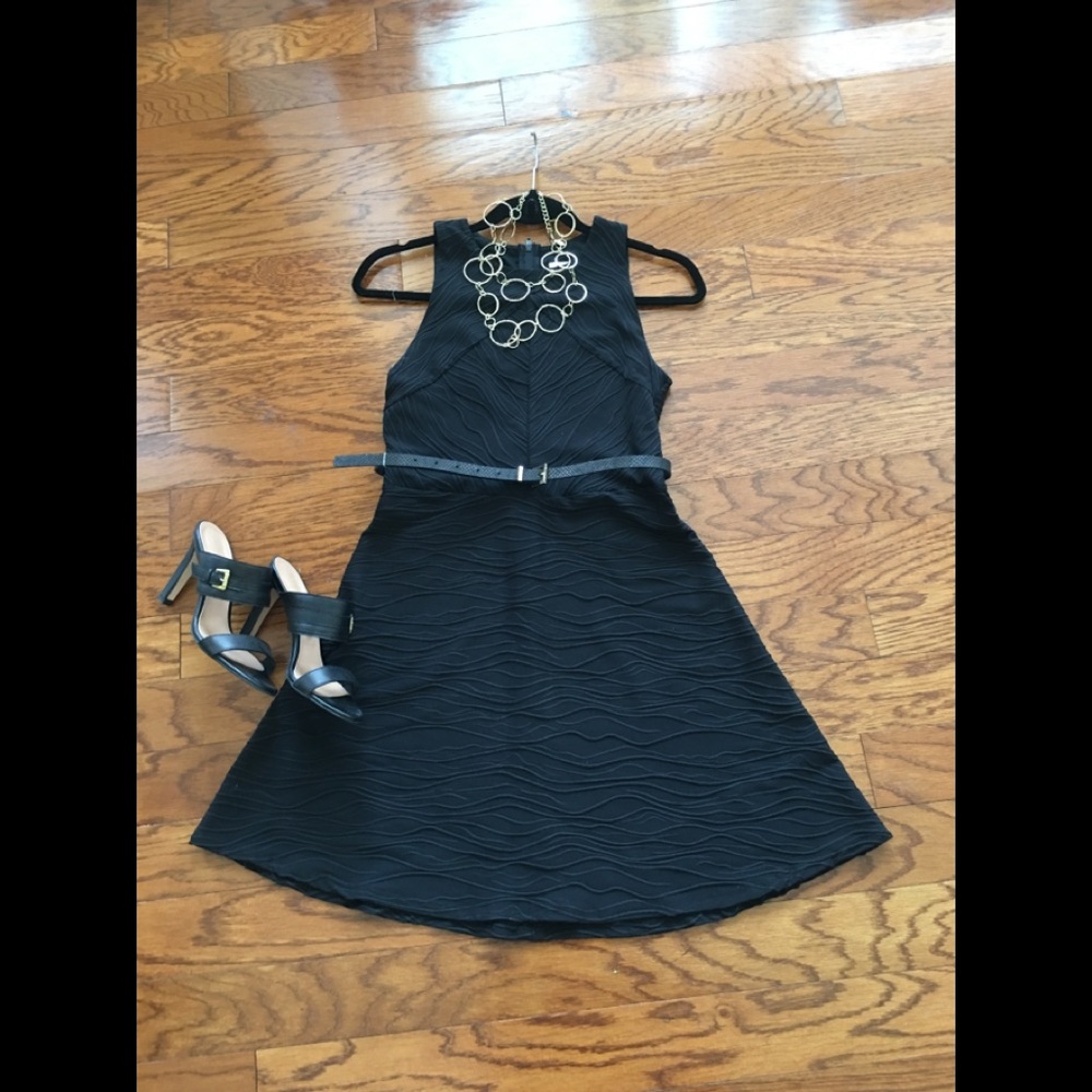 Med Petite LBD Black on Black Flared Skirt Dress!